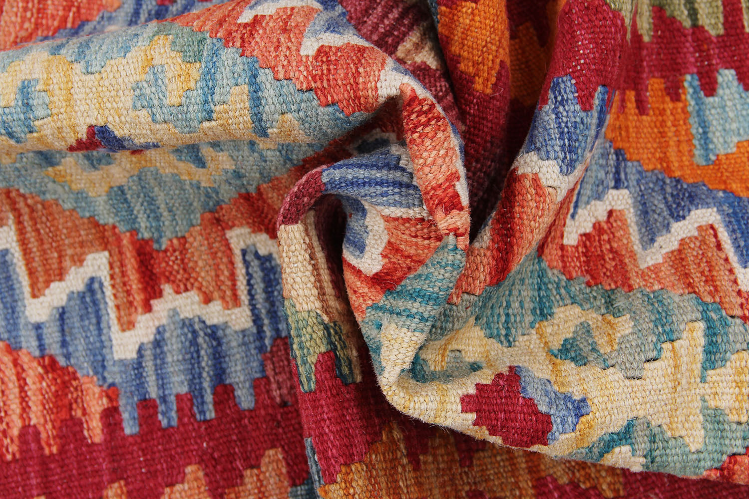 Handmade Veggie Dye Kilim Rug