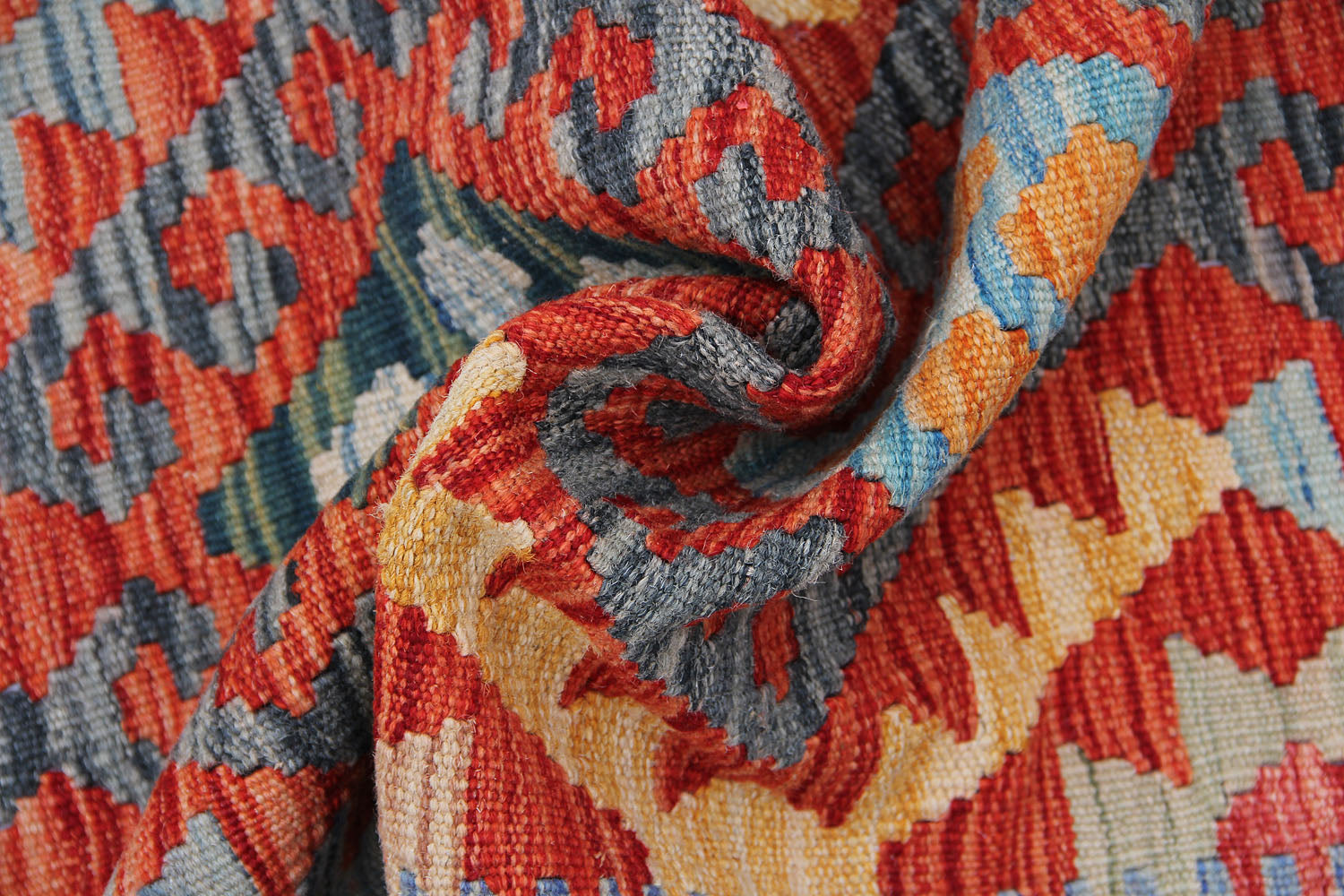 Handmade Veggie Dye Kilim Rug