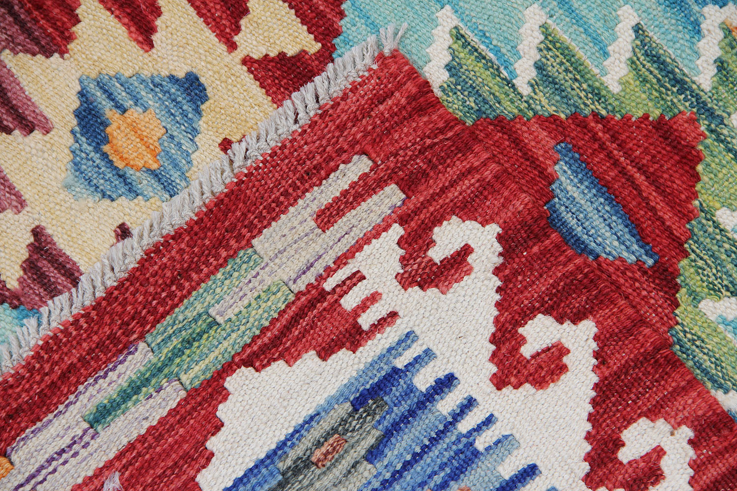VEGGIE DYE KILIMS