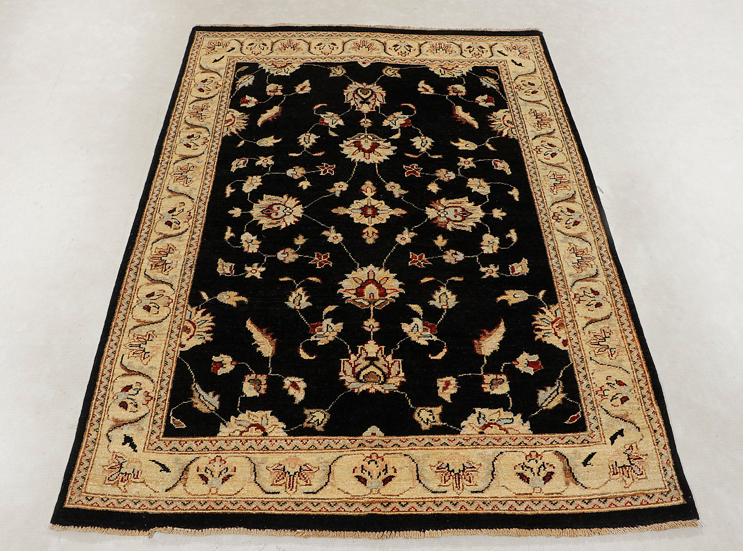 Ziegler Persian Hand Knotted Wool Rug Black 4' x 6'