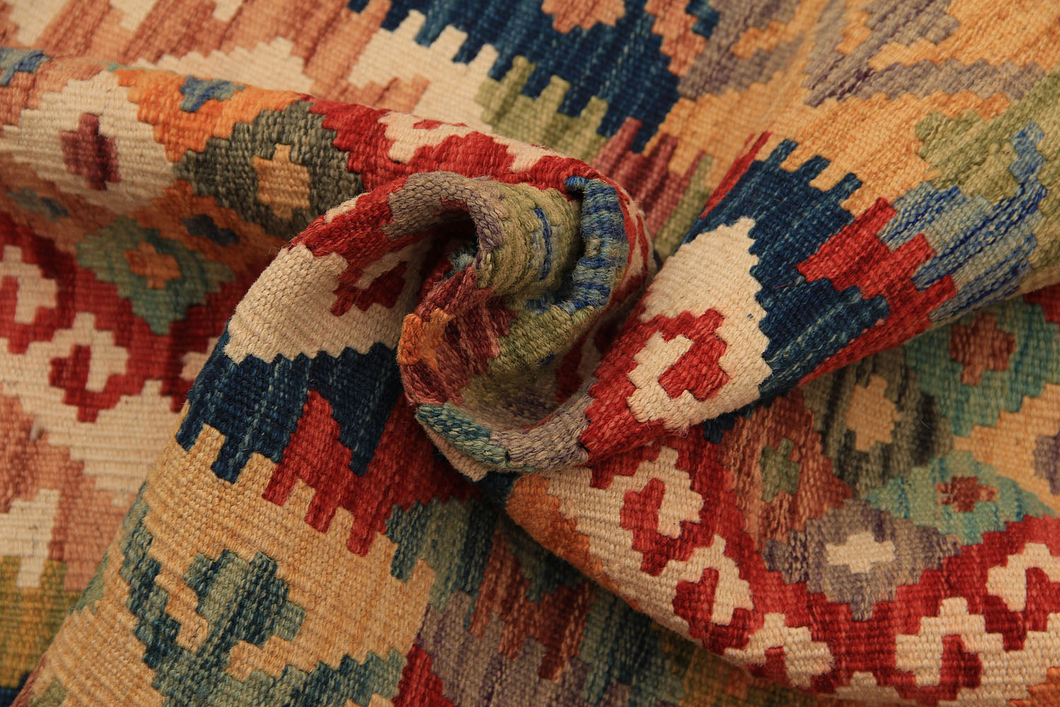 VEGGIE DYE KILIMS