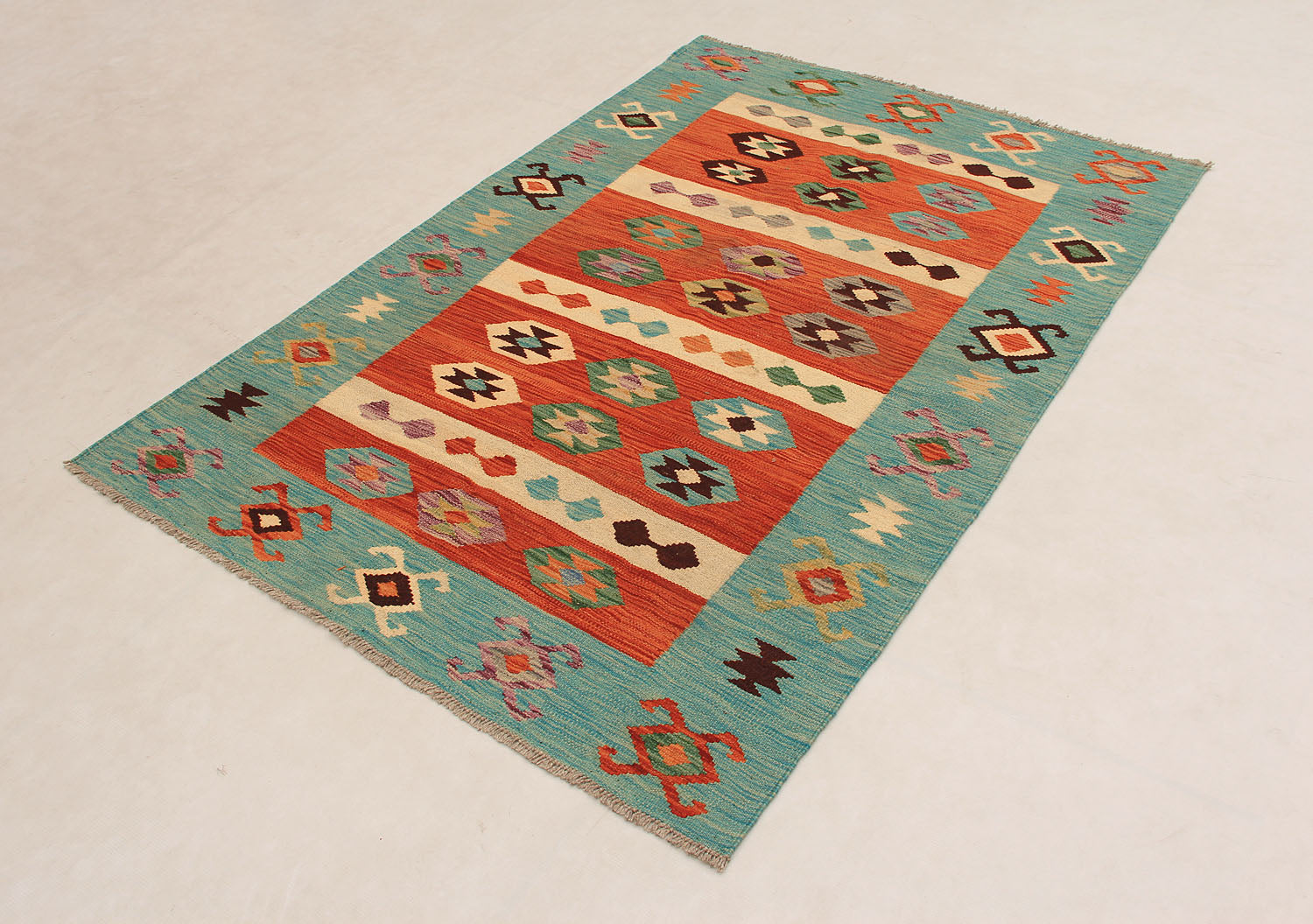 VEGGIE DYE KILIMS