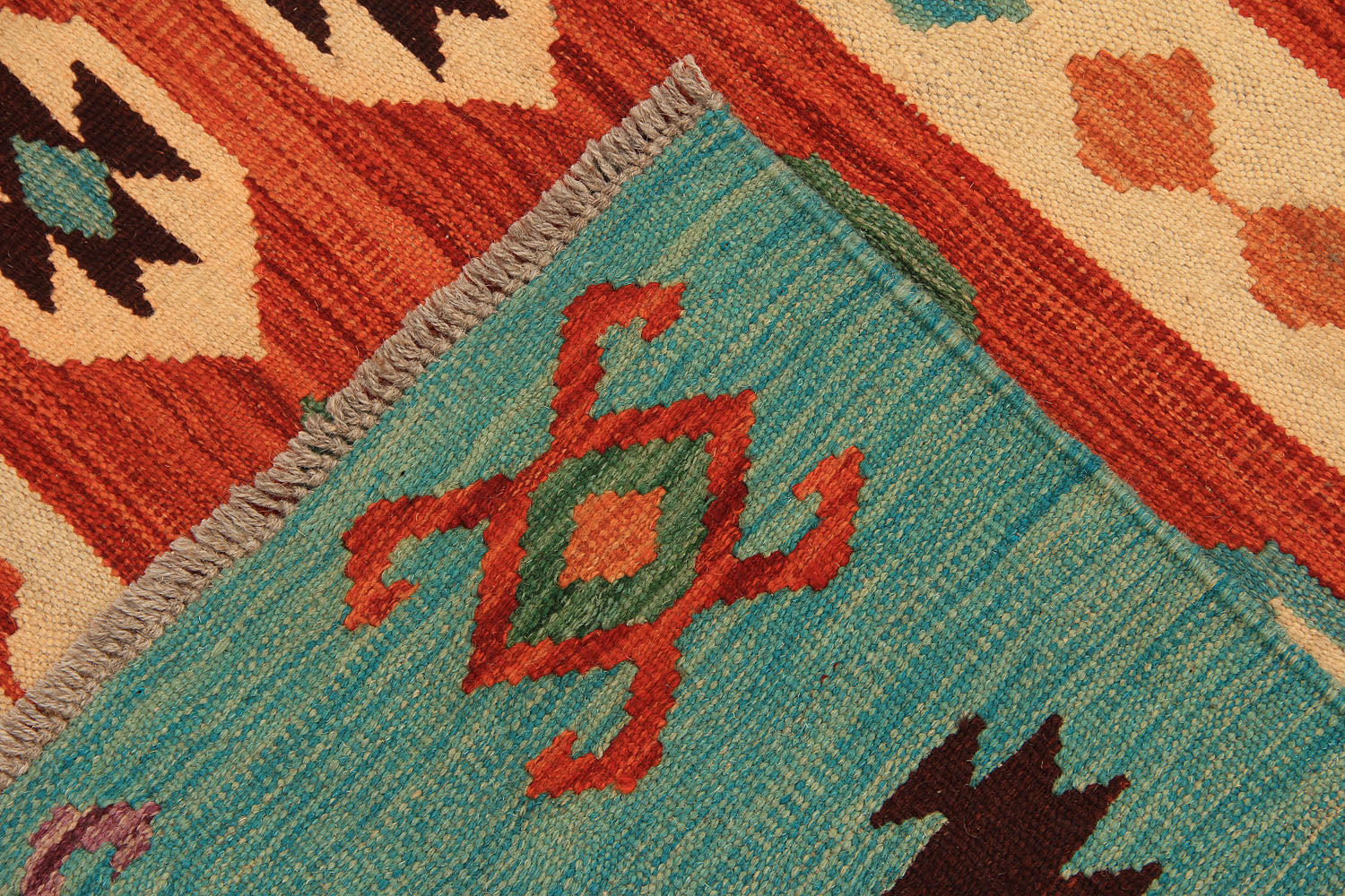 VEGGIE DYE KILIMS