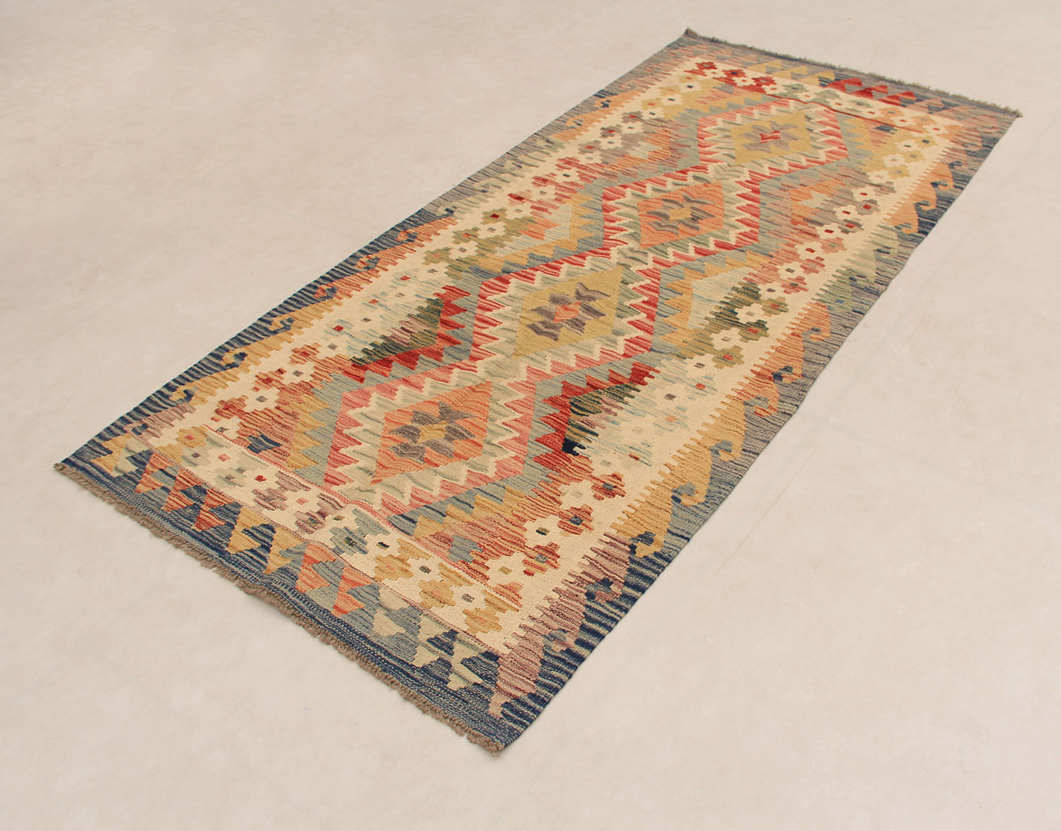 VEGGIE DYE KILIMS