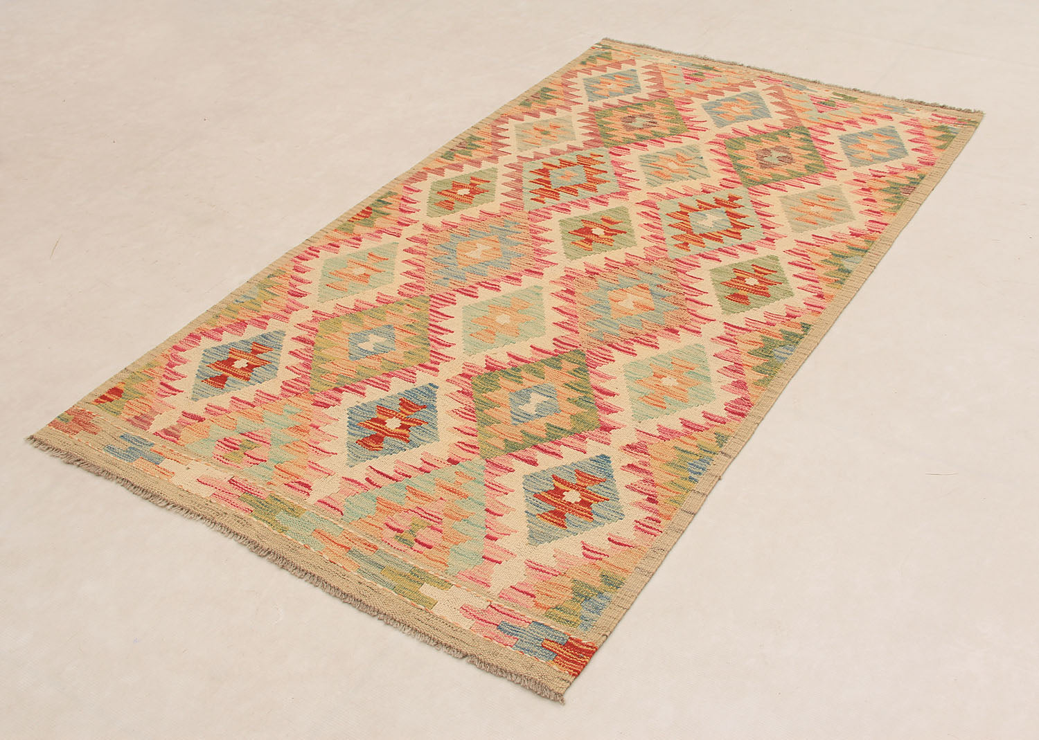 VEGGIE DYE KILIMS