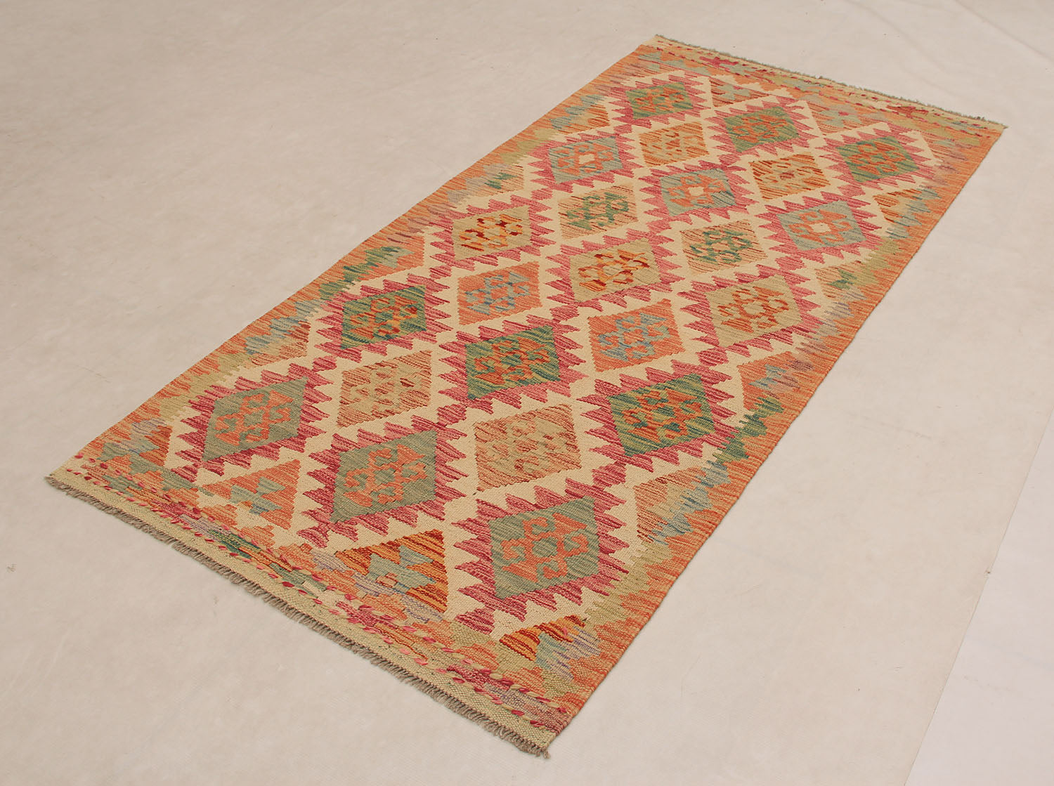 VEGGIE DYE KILIMS
