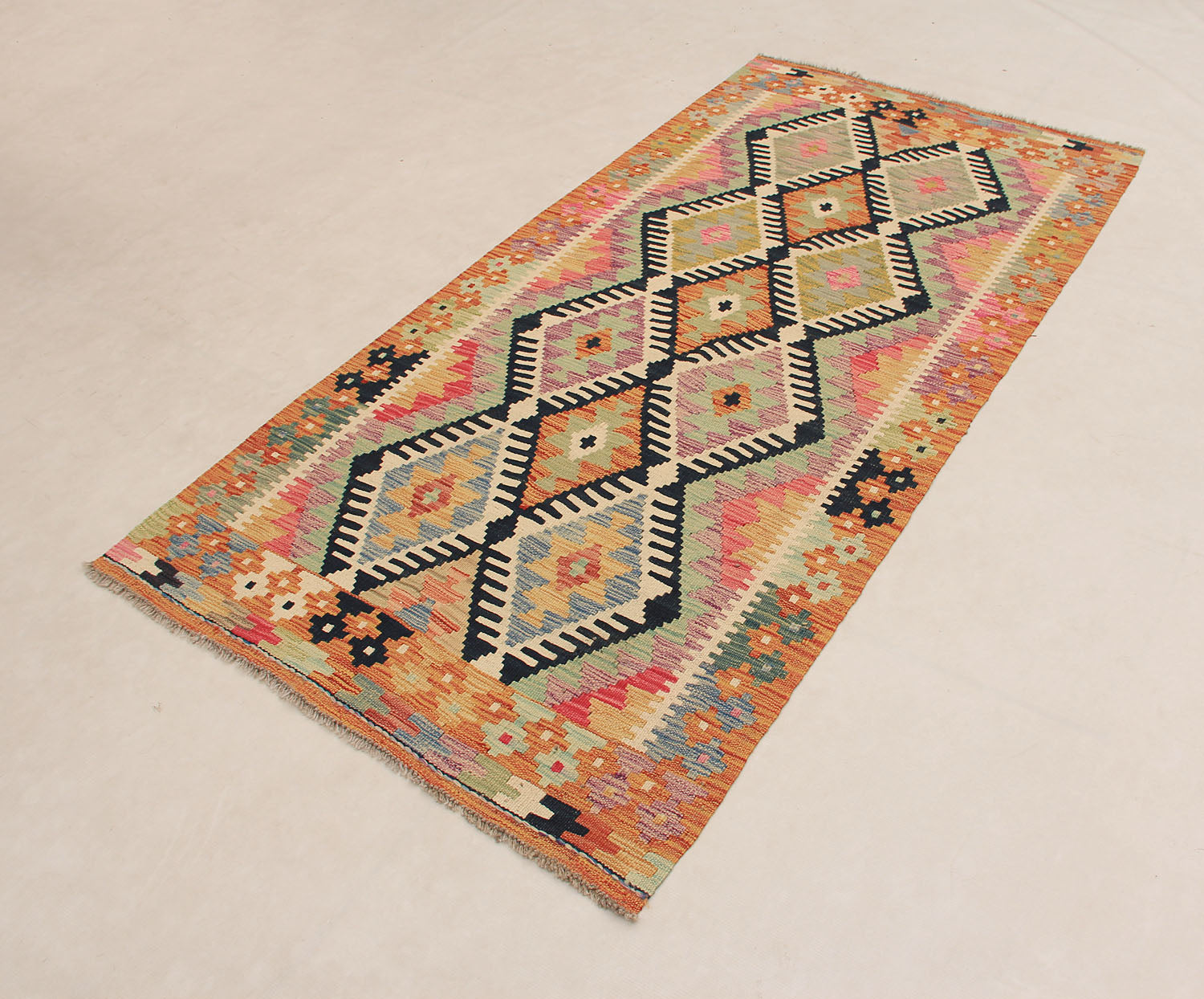 VEGGIE DYE KILIMS