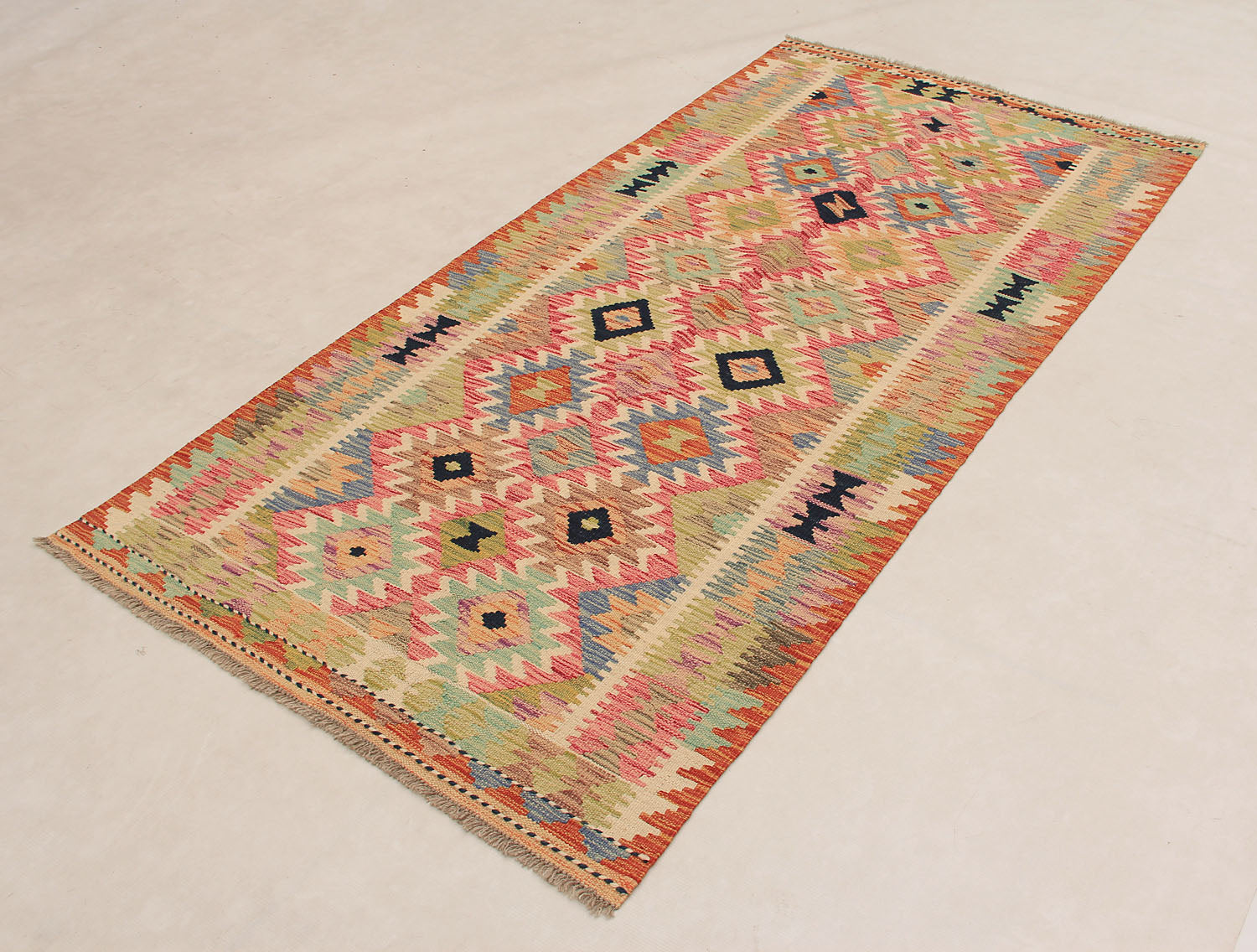 VEGGIE DYE KILIMS