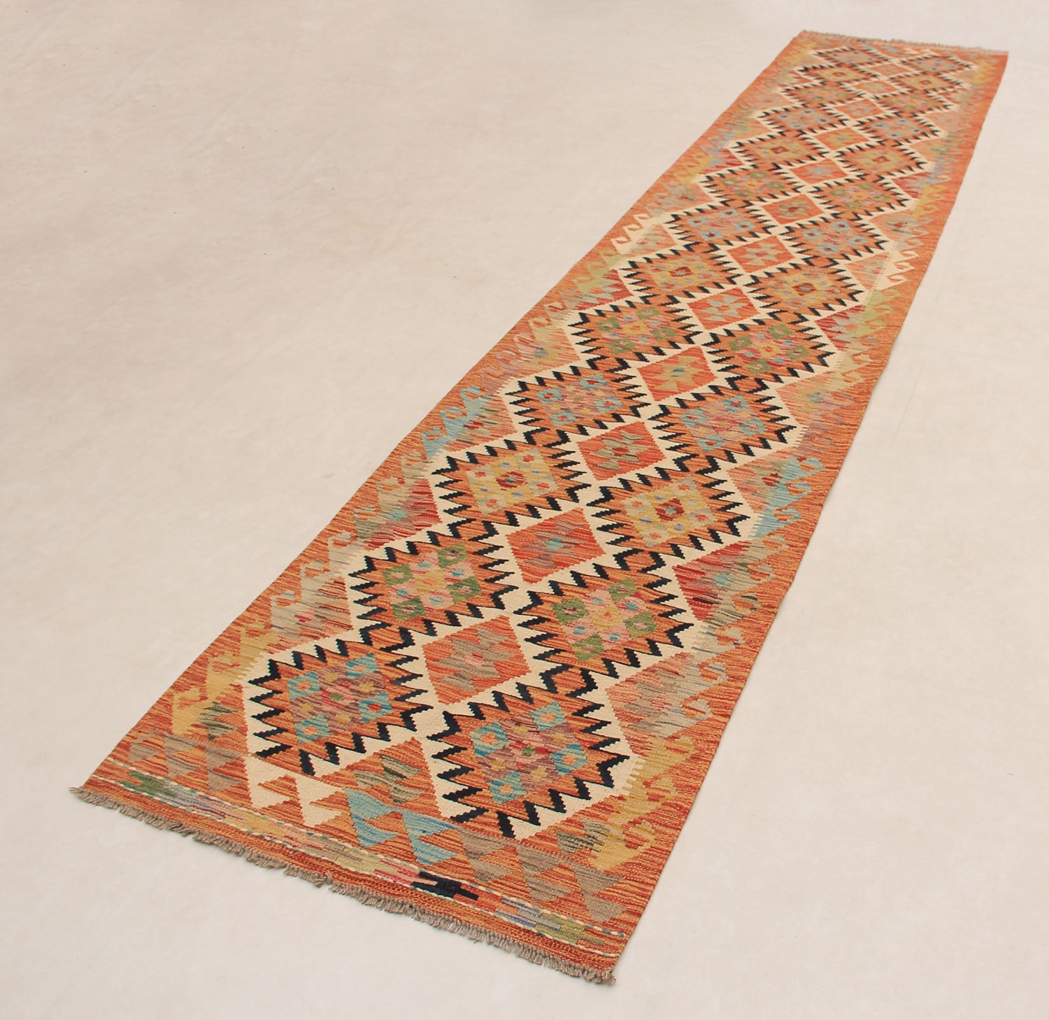 VEGGIE DYE KILIMS