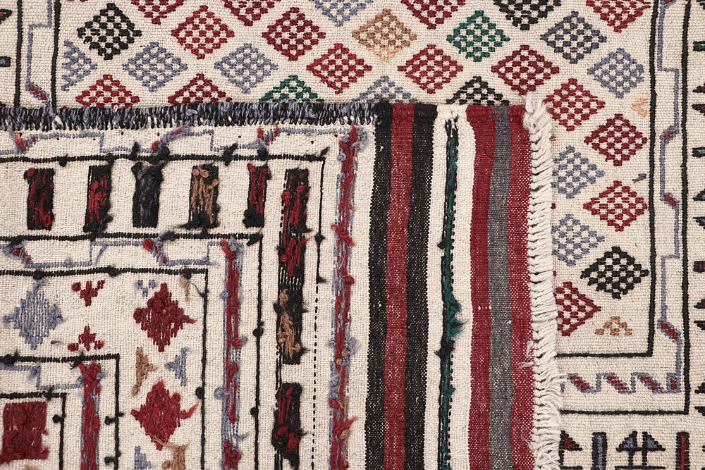 4' 6" x 6' 6  Ivory Handmade Pai Murgh Soumak Kilim Rug Rectangular