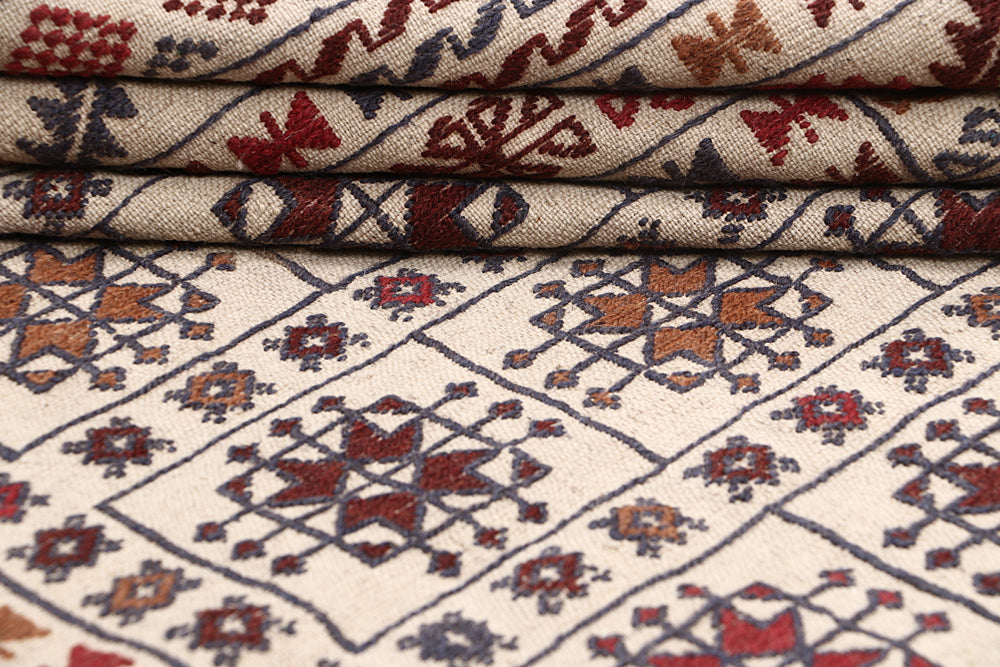 4' 6" x 6' 6  Ivory Handmade Pai Murgh Soumak Kilim Rug Rectangular