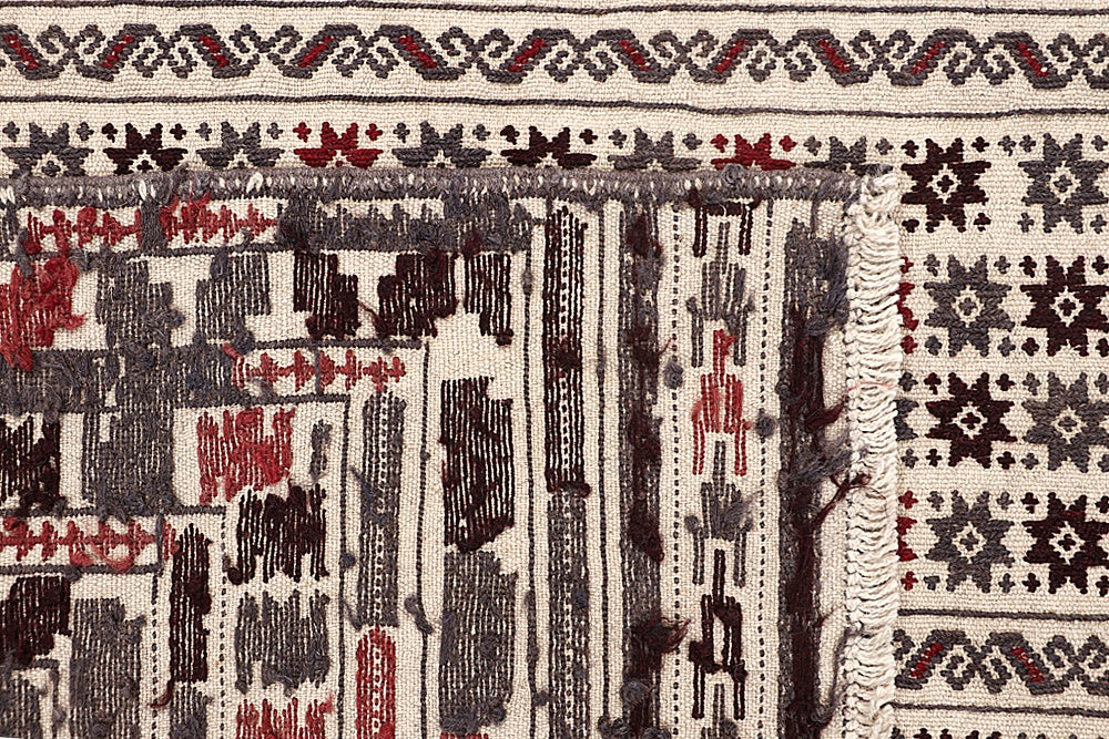 4' 6" x 6' 6  Ivory Handmade Pai Murgh Soumak Kilim Rug Rectangular