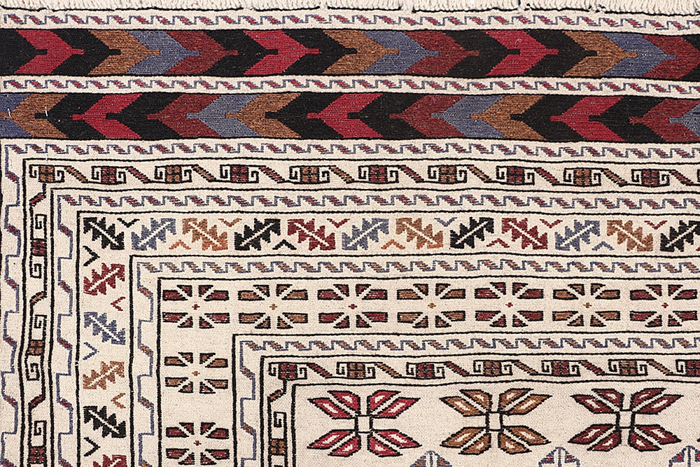 4' 6" x 6' 6  Ivory Handmade Pai Murgh Soumak Kilim Rug Rectangular