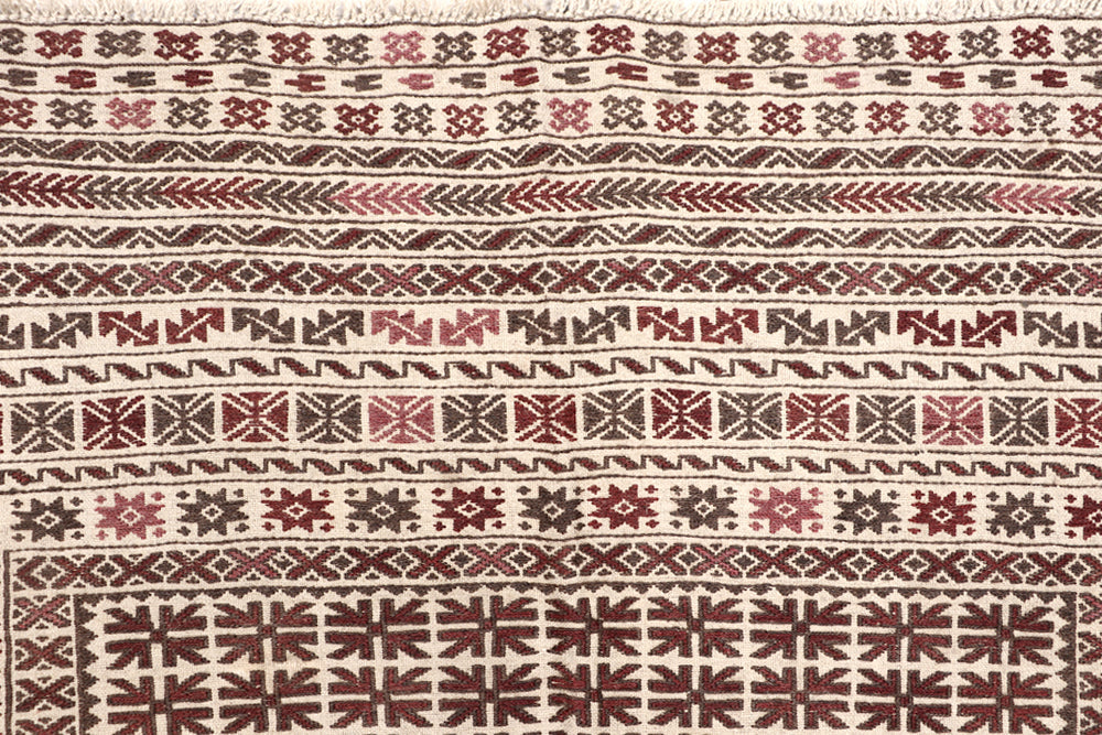 4' 6" x 6' 6  Ivory Handmade Pai Murgh Soumak Kilim Rug Rectangular