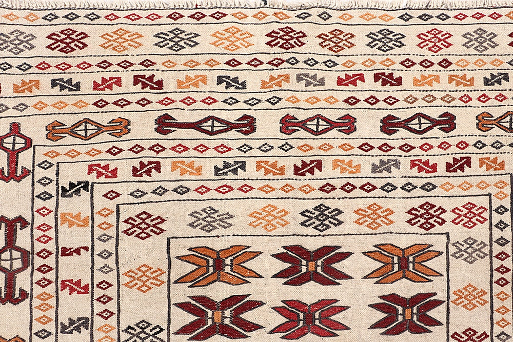 4' 6" x 6' 6  Ivory Handmade Pai Murgh Soumak Kilim Rug Rectangular