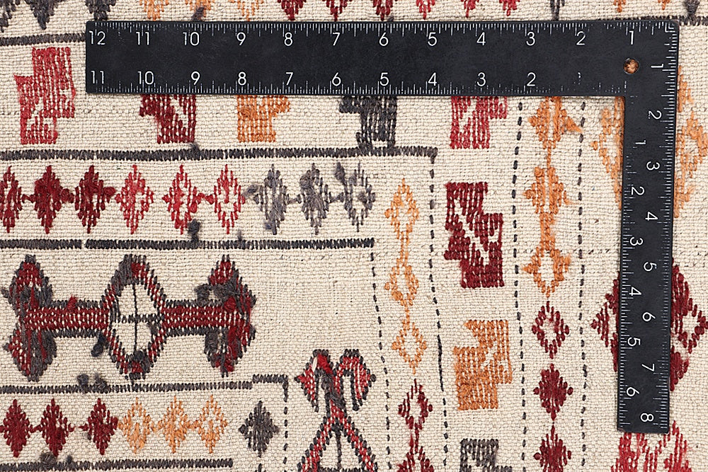 4' 6" x 6' 6  Ivory Handmade Pai Murgh Soumak Kilim Rug Rectangular