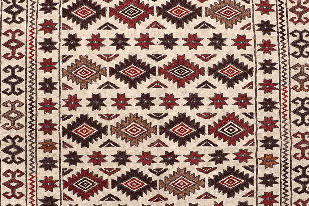 4' 6" x 6' 6  Ivory Handmade Pai Murgh Soumak Kilim Rug Rectangular