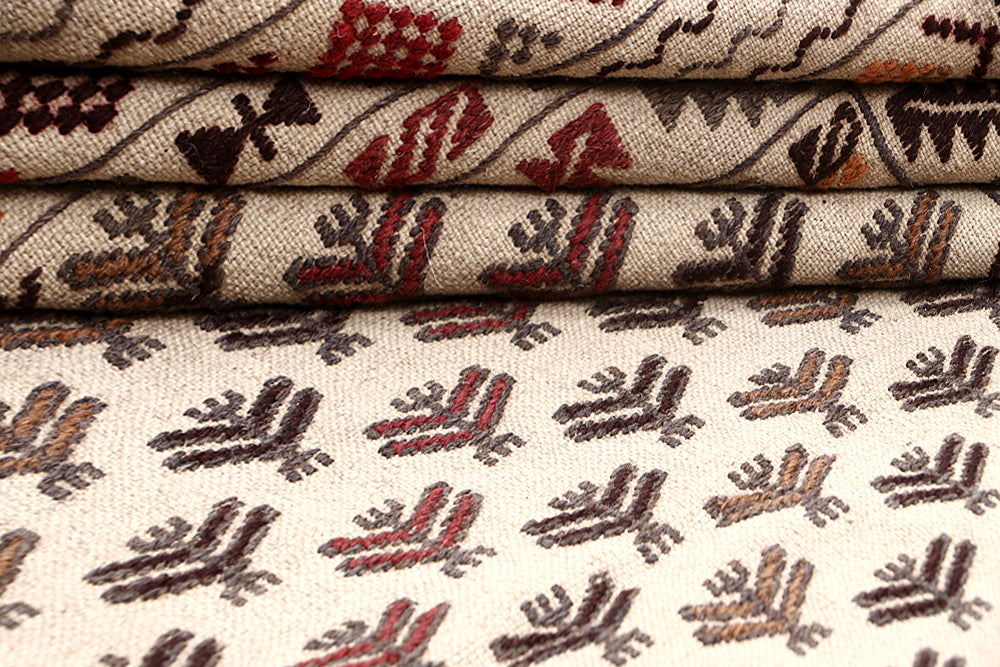 Ivory Handmade Pai Murgh Soumak Kilim Rug Rectangular