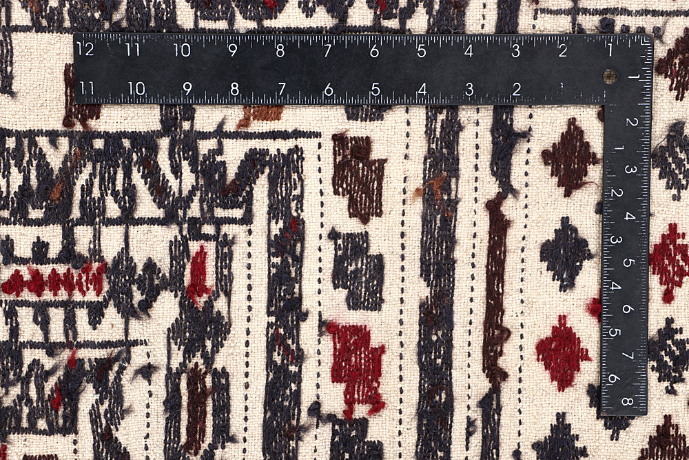 4' 6" x 6' 6  Ivory Handmade Pai Murgh Soumak Kilim Rug Rectangular
