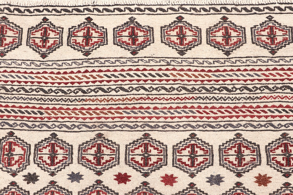 4' 6" x 6' 6  Ivory Handmade Pai Murgh Soumak Kilim Rug Rectangular
