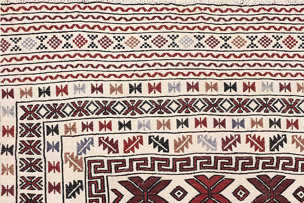 4' 6" x 6' 6  Ivory Handmade Pai Murgh Soumak Kilim Rug Rectangular