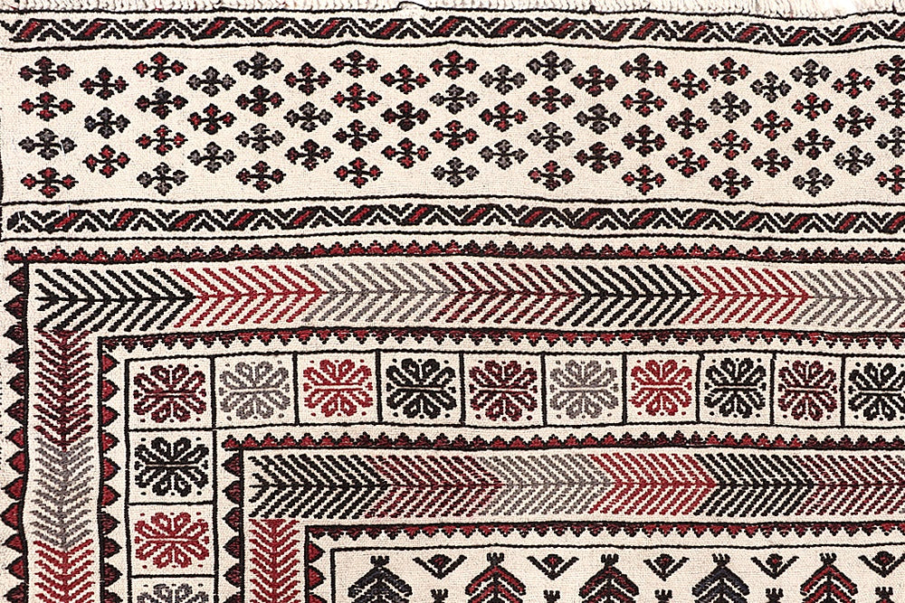 4' 6" x 6' 6  Ivory Handmade Pai Murgh Soumak Kilim Rug Rectangular