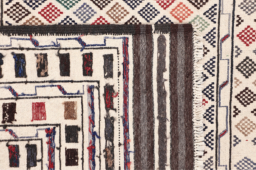 4' 6" x 6' 6  Ivory Handmade Pai Murgh Soumak Kilim Rug Rectangular