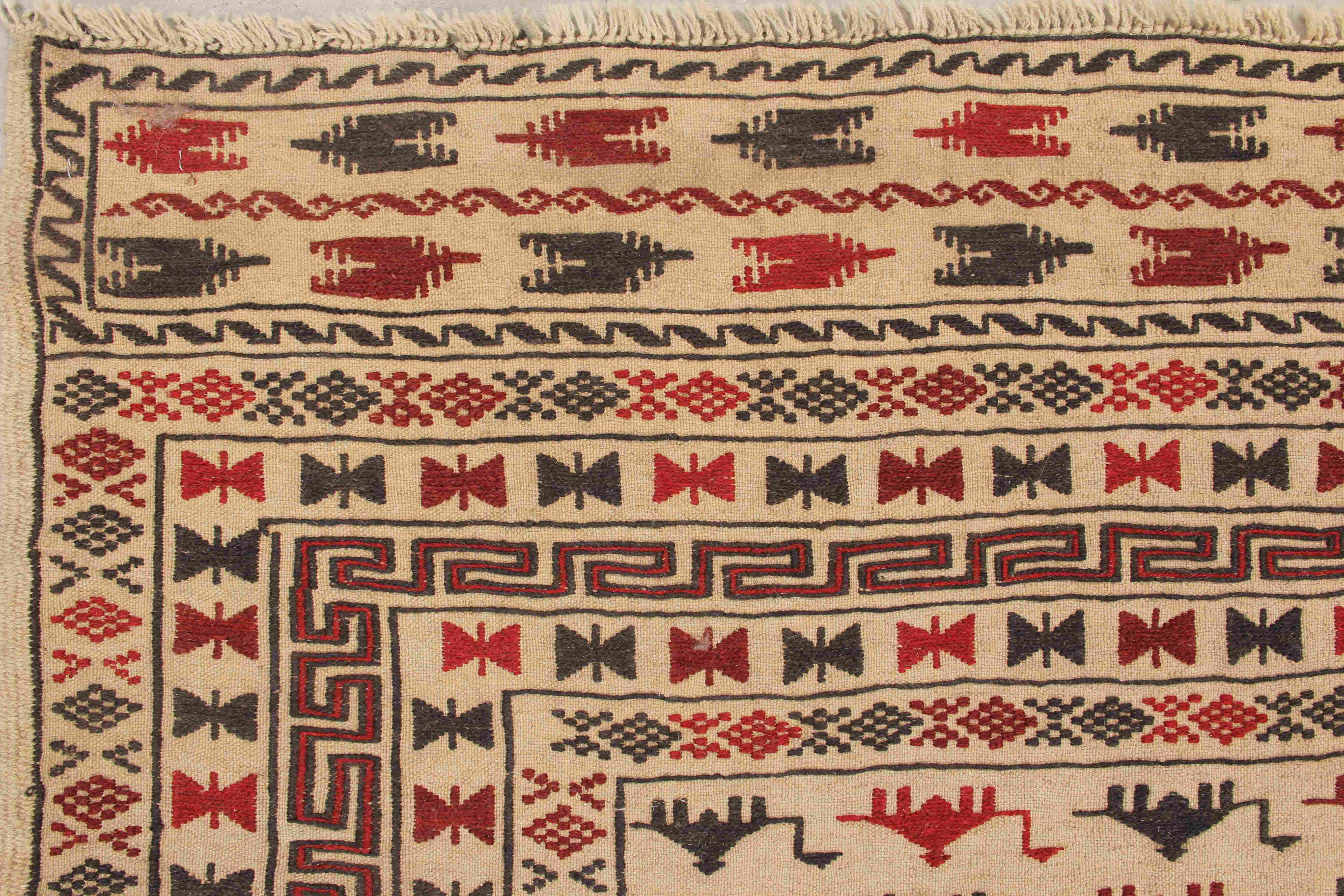4' 6" x 6' 6  Ivory Handmade Pai Murgh Soumak Kilim Rug Rectangular
