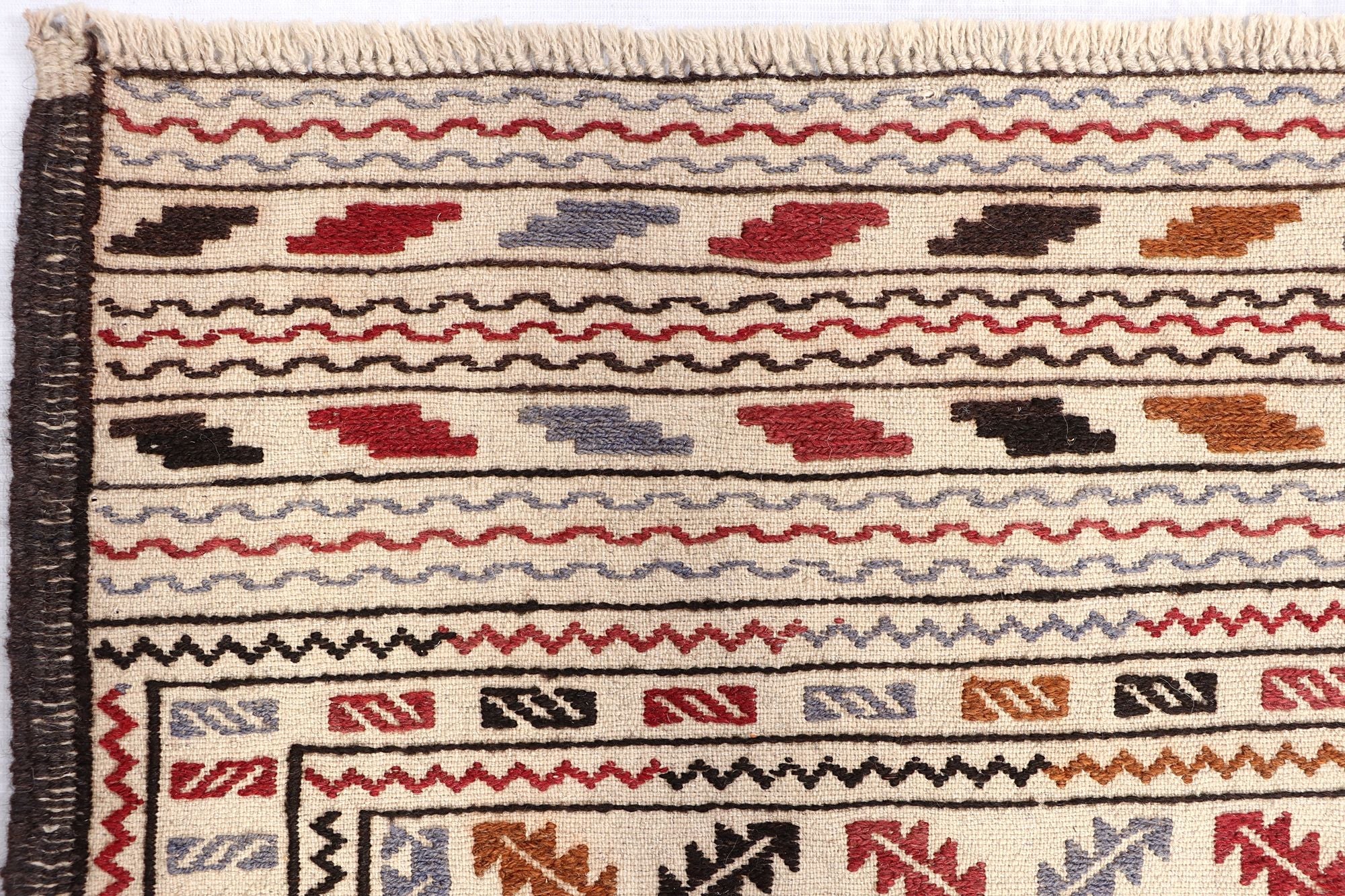 4' 6" x 6' 6  Ivory Handmade Pai Murgh Soumak Kilim Rug Rectangular