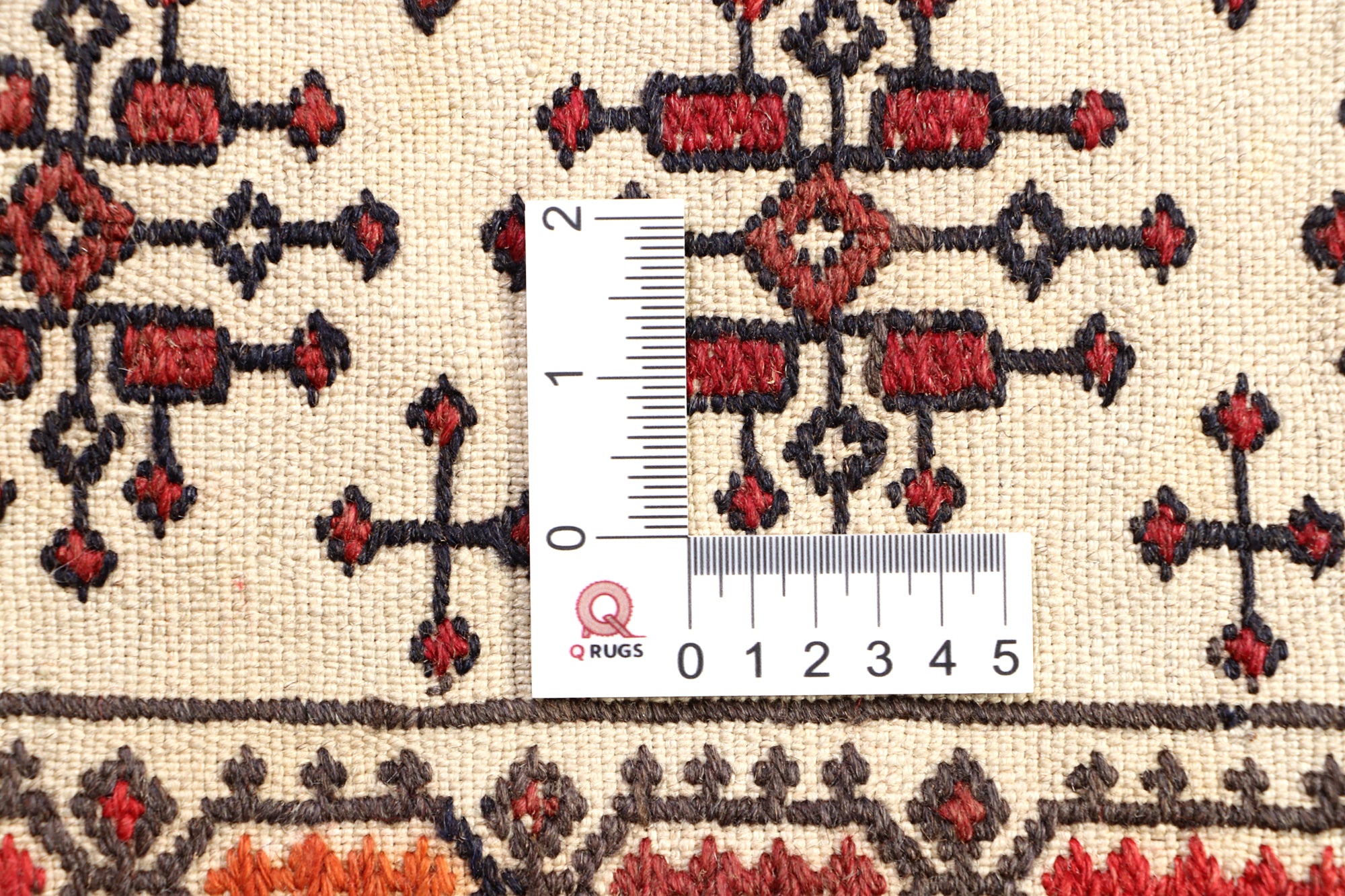 4' 6" x 6' 6  Ivory Handmade Pai Murgh Soumak Kilim Rug Rectangular