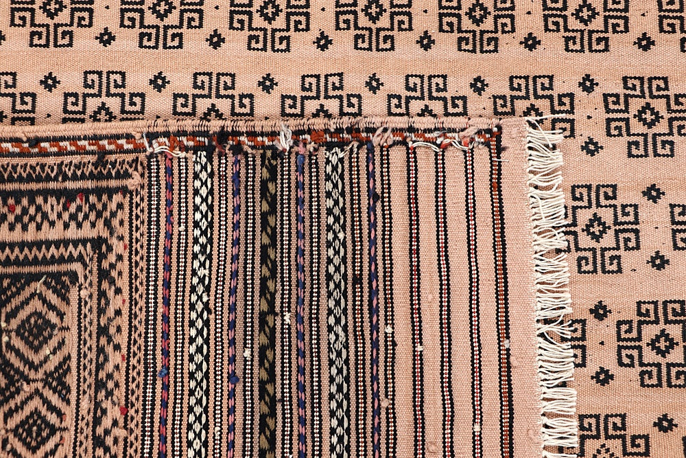 LAGHARI SOUMAK
