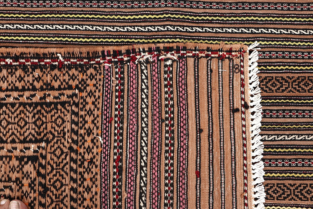 LAGHARI SOUMAK