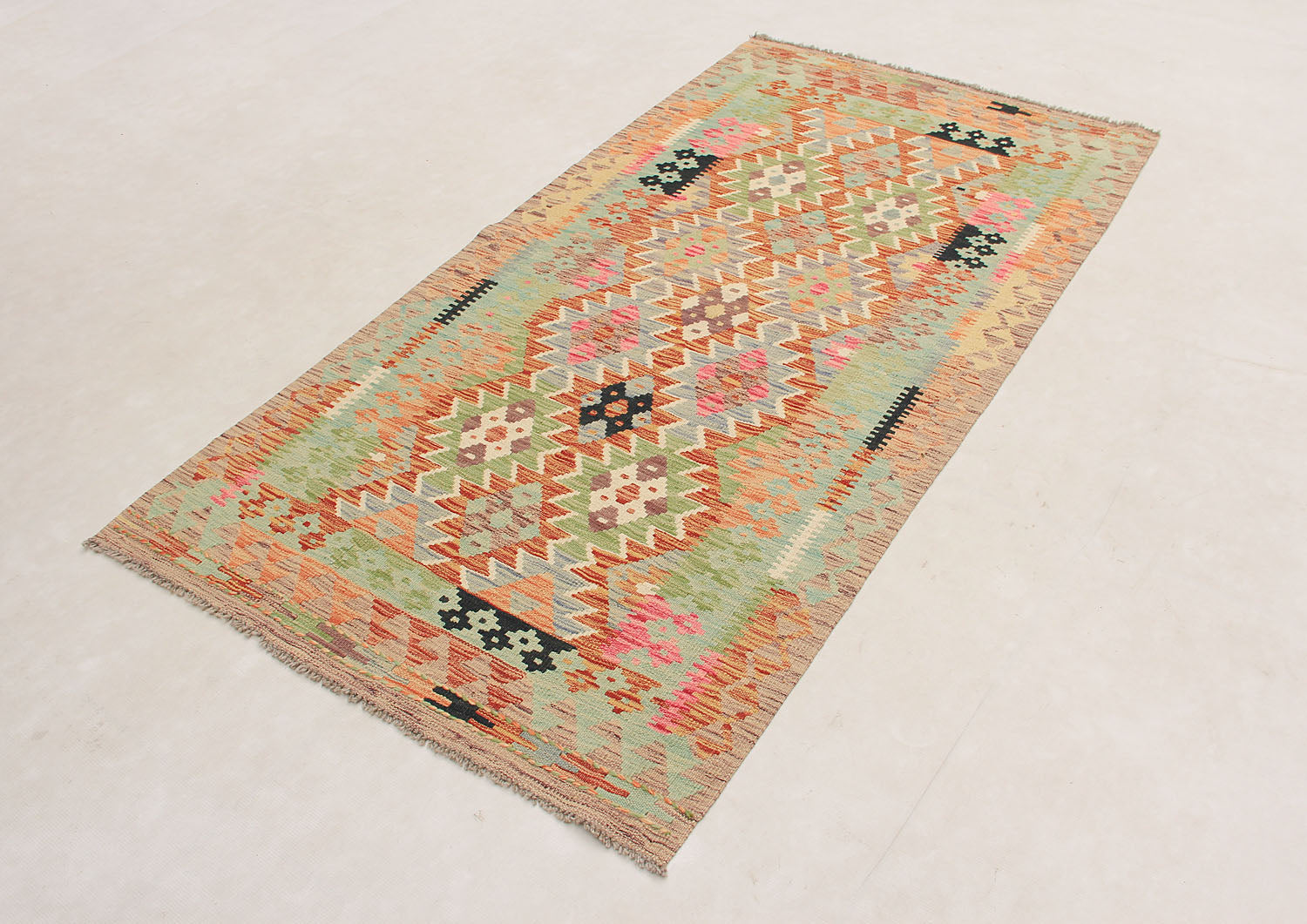 VEGGIE DYE KILIMS