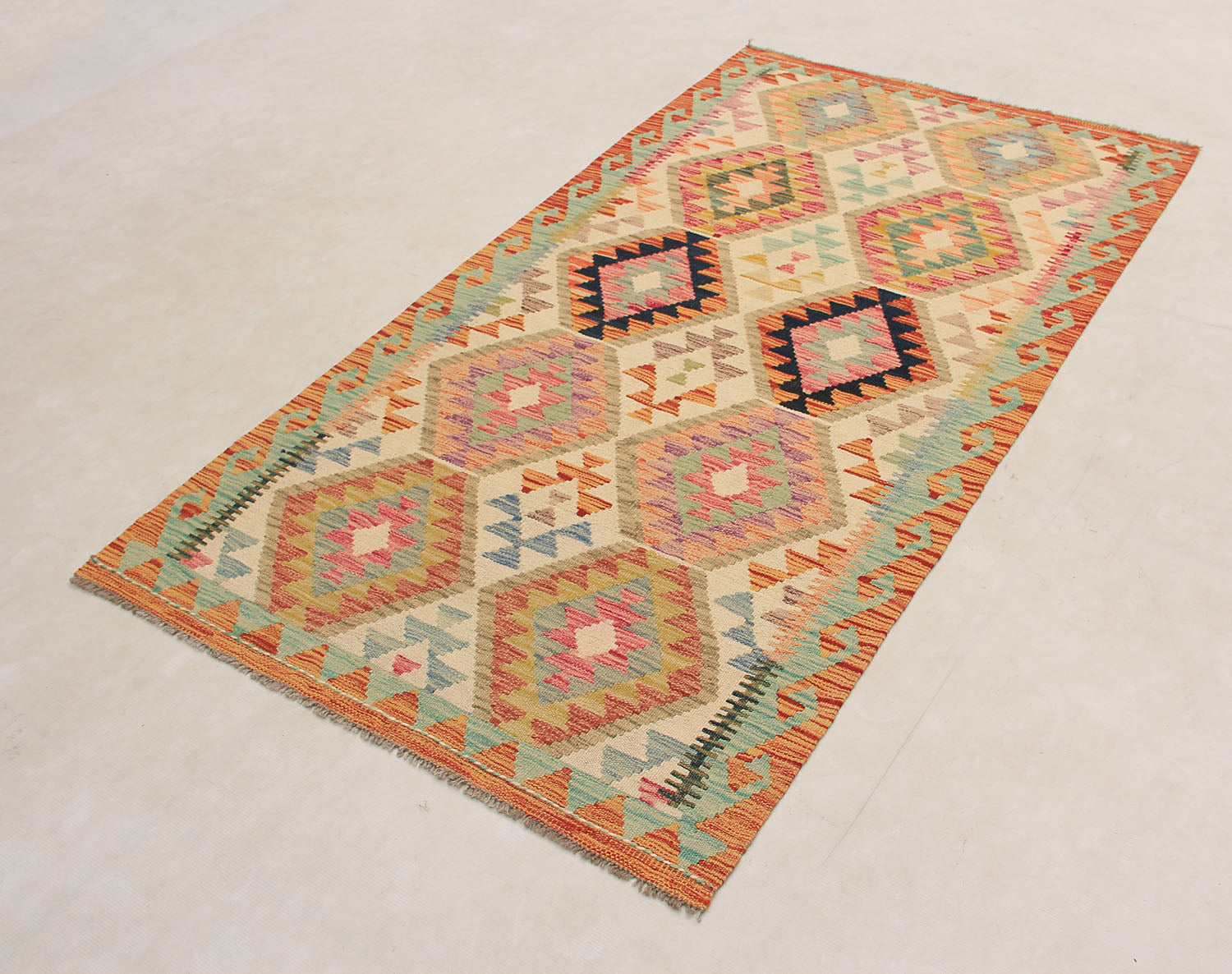 VEGGIE DYE KILIMS