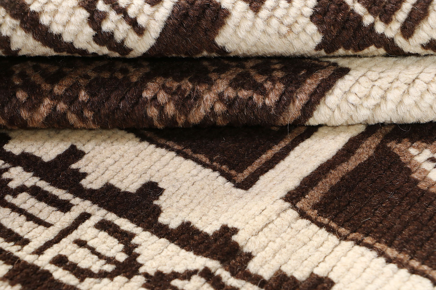 NATURAL TAIMANI CARPETS