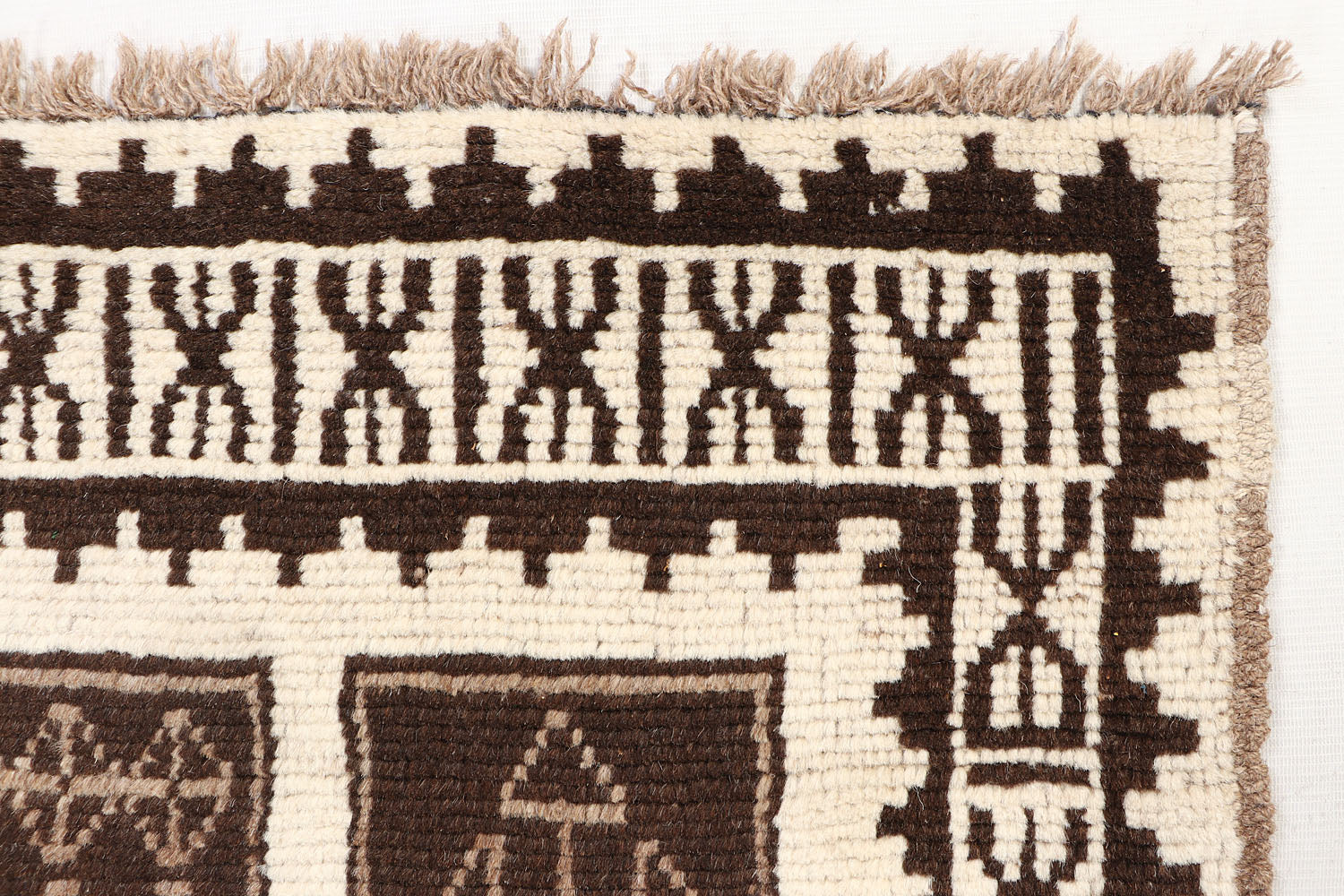 NATURAL TAIMANI CARPETS