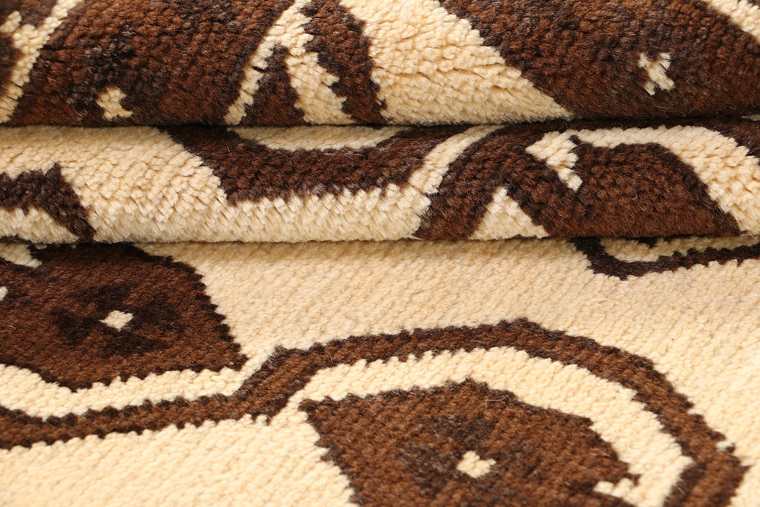 NATURAL TAIMANI CARPETS