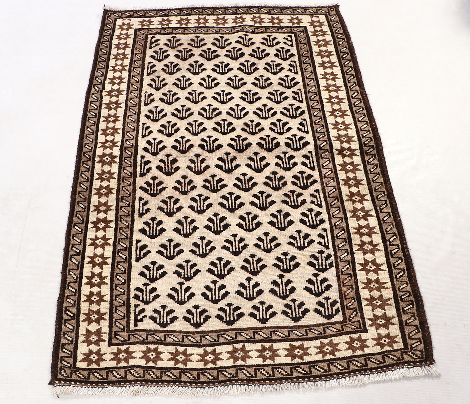 NATURAL TAIMANI CARPETS