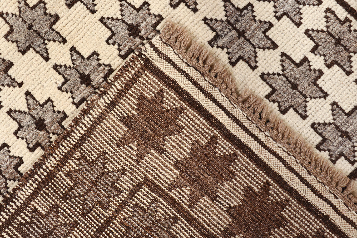 NATURAL TAIMANI CARPETS