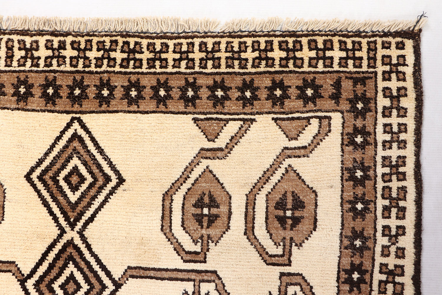 NATURAL TAIMANI CARPETS