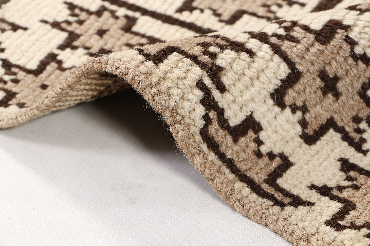 NATURAL TAIMANI CARPETS