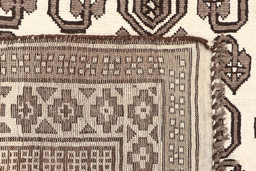 5' 6" X 8'  Ivory Handmade Natural Taimani Carpets Afghan Rectangular