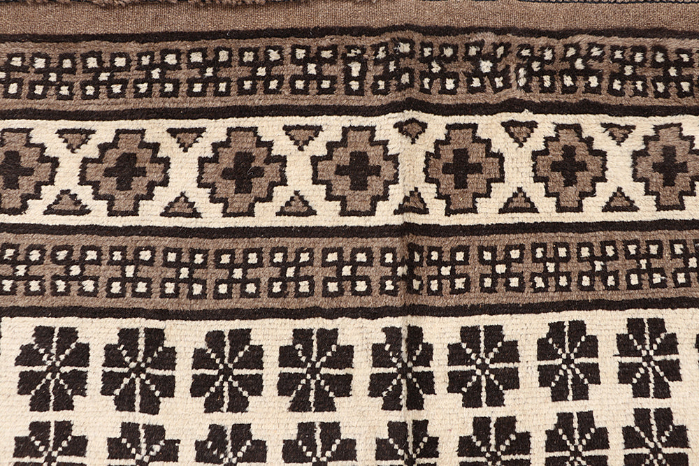 5' 6" X 8'  Ivory Handmade Natural Taimani Carpets Afghan Rectangular