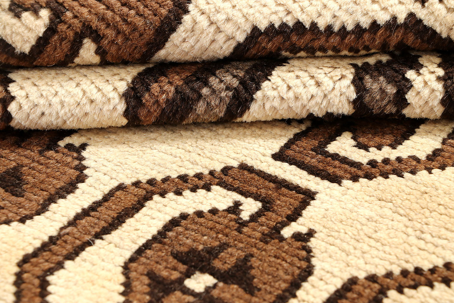 NATURAL TAIMANI CARPETS