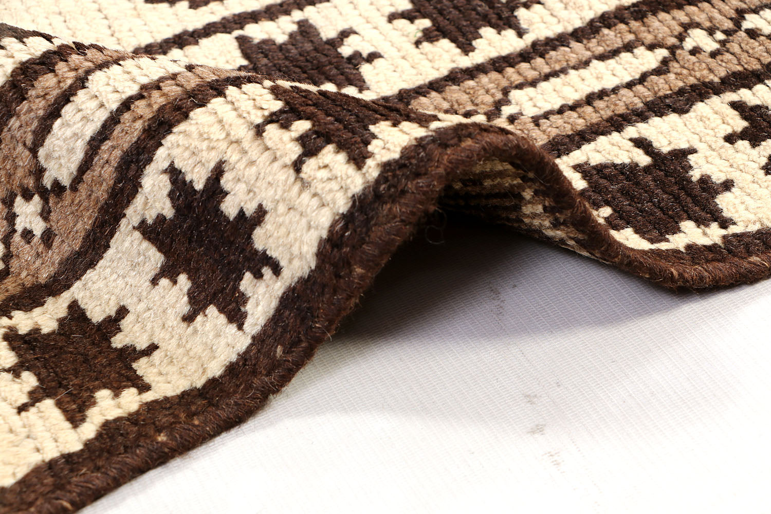 NATURAL TAIMANI CARPETS