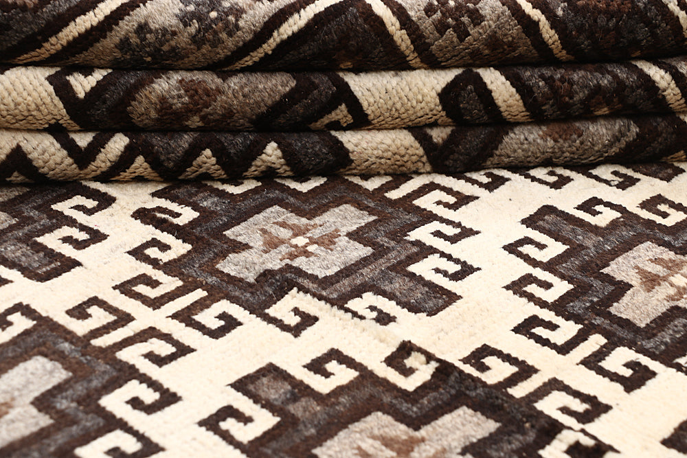 NATURAL TAIMANI CARPETS