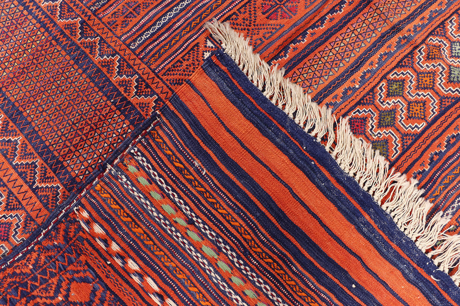 LAGHARI SOUMAK