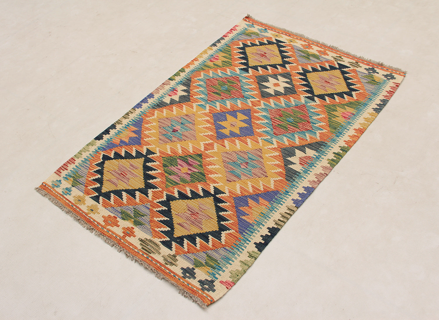 VEGGIE DYE KILIMS