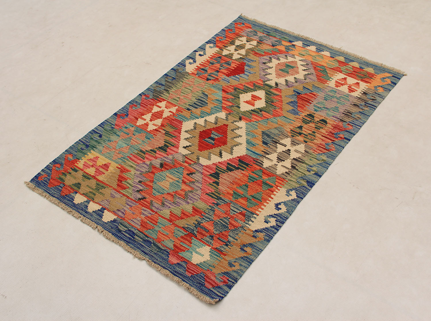 VEGGIE DYE KILIMS