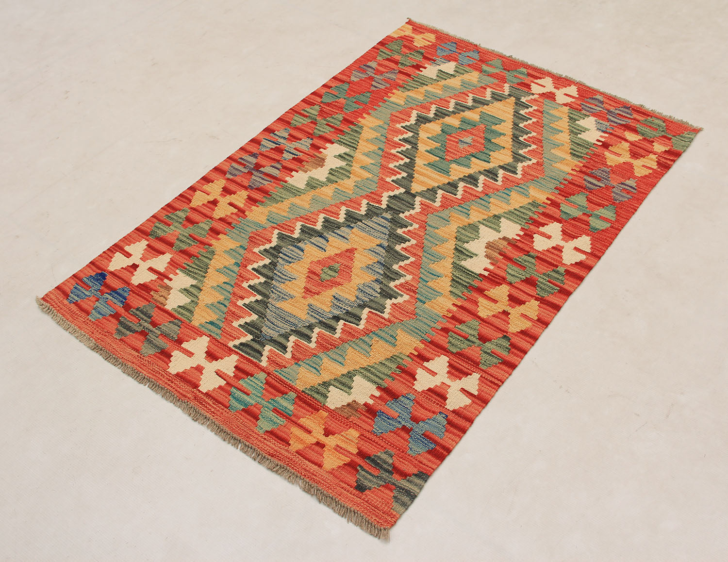 VEGGIE DYE KILIMS